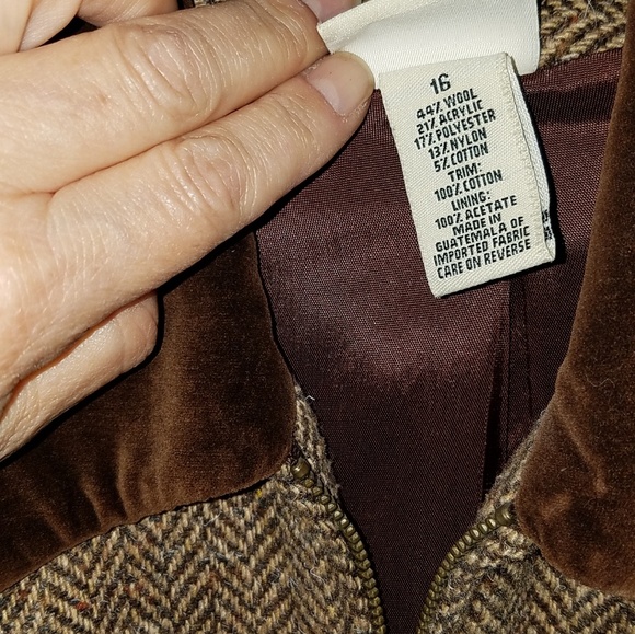 Jacket - Picture 3 of 3